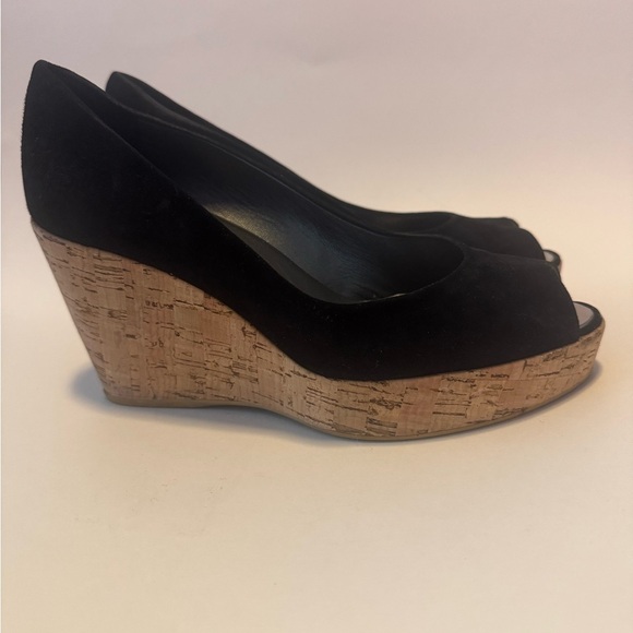 Stuart Weitzman wedges size 7.5 - Picture 5 of 7